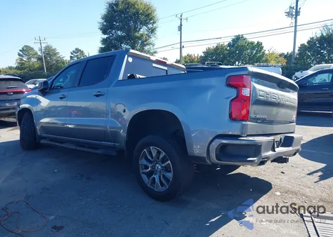 2019 Chevrolet Silverado 1500 Rst z USA, uszkodzony, nr VIN 3GCUYEED6KG226920